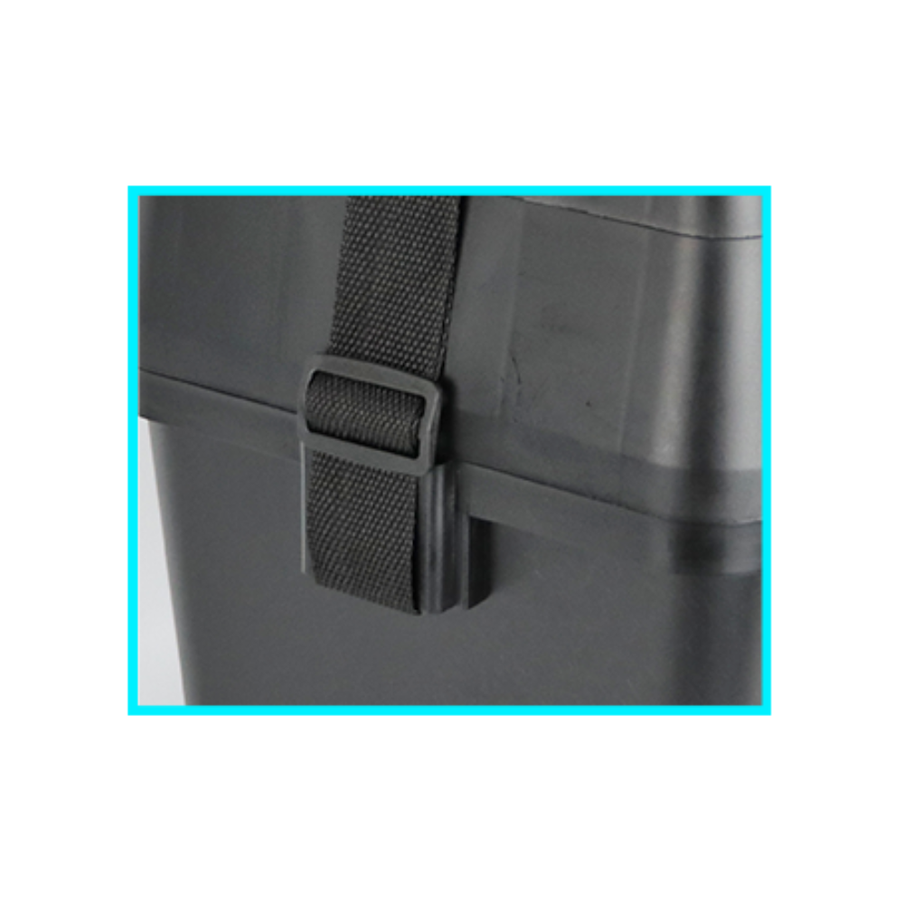 Tomman Black Ghost Tackle Box